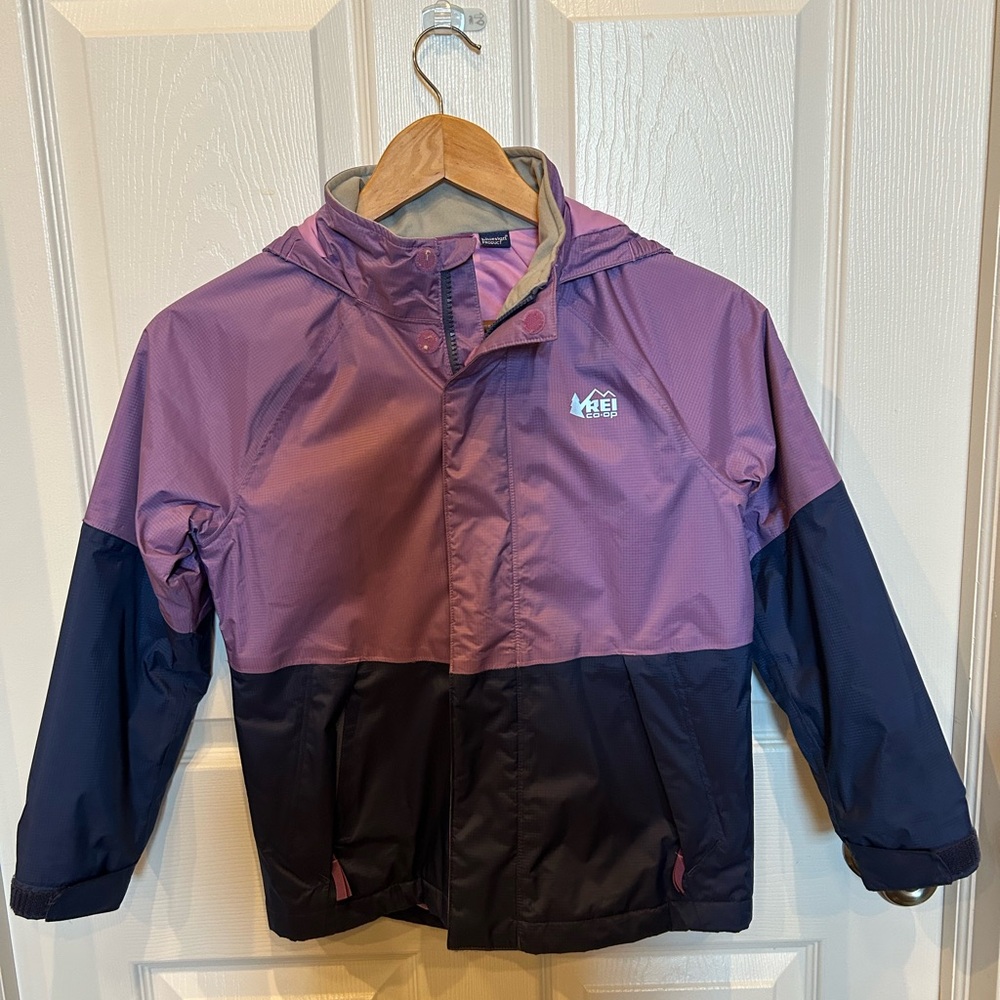 REI Kids' Two-Tone Purple and Navy Raincoat. Small (8)